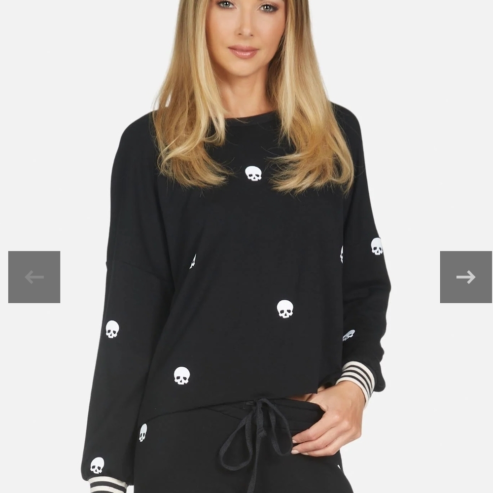 Lauren Moshi Black Top with White Label